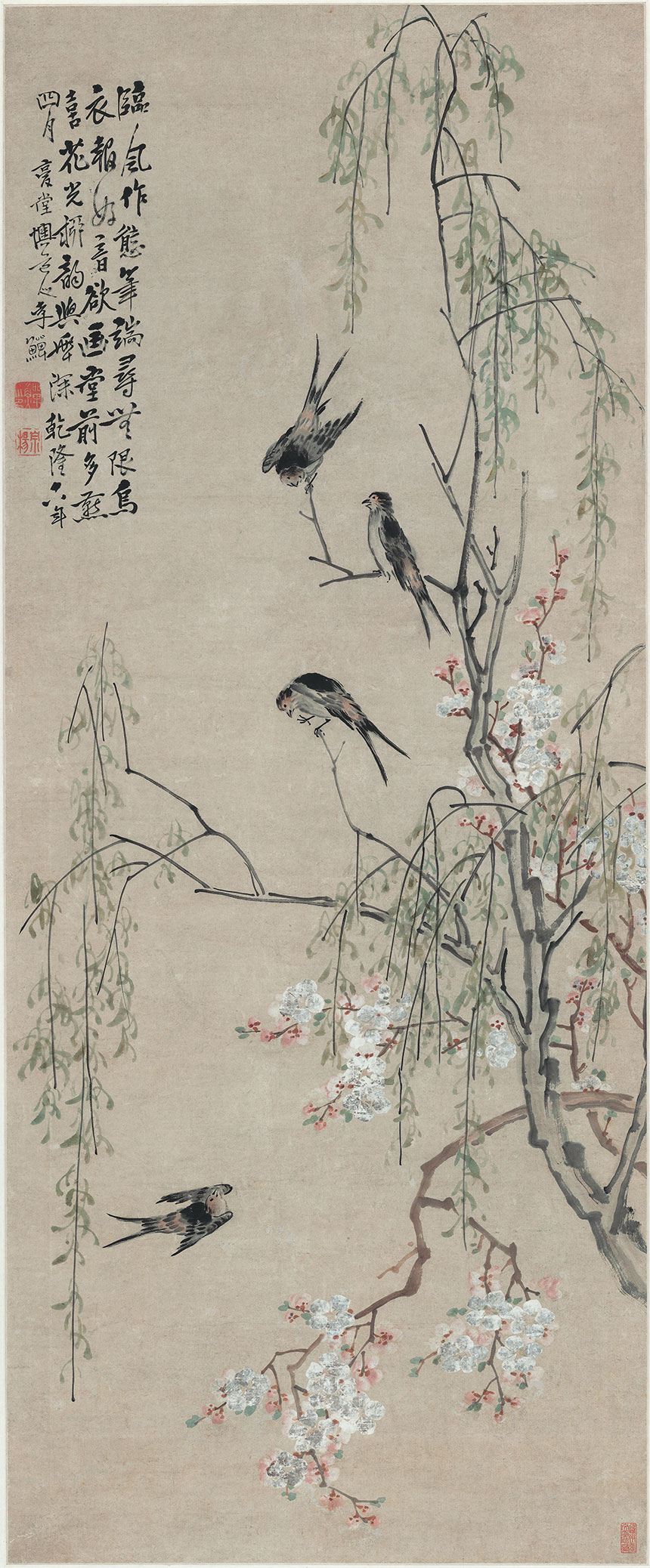 清·李鱓《桃花柳燕图》
29.5x75.5cm 绢本设色 天津博物馆藏